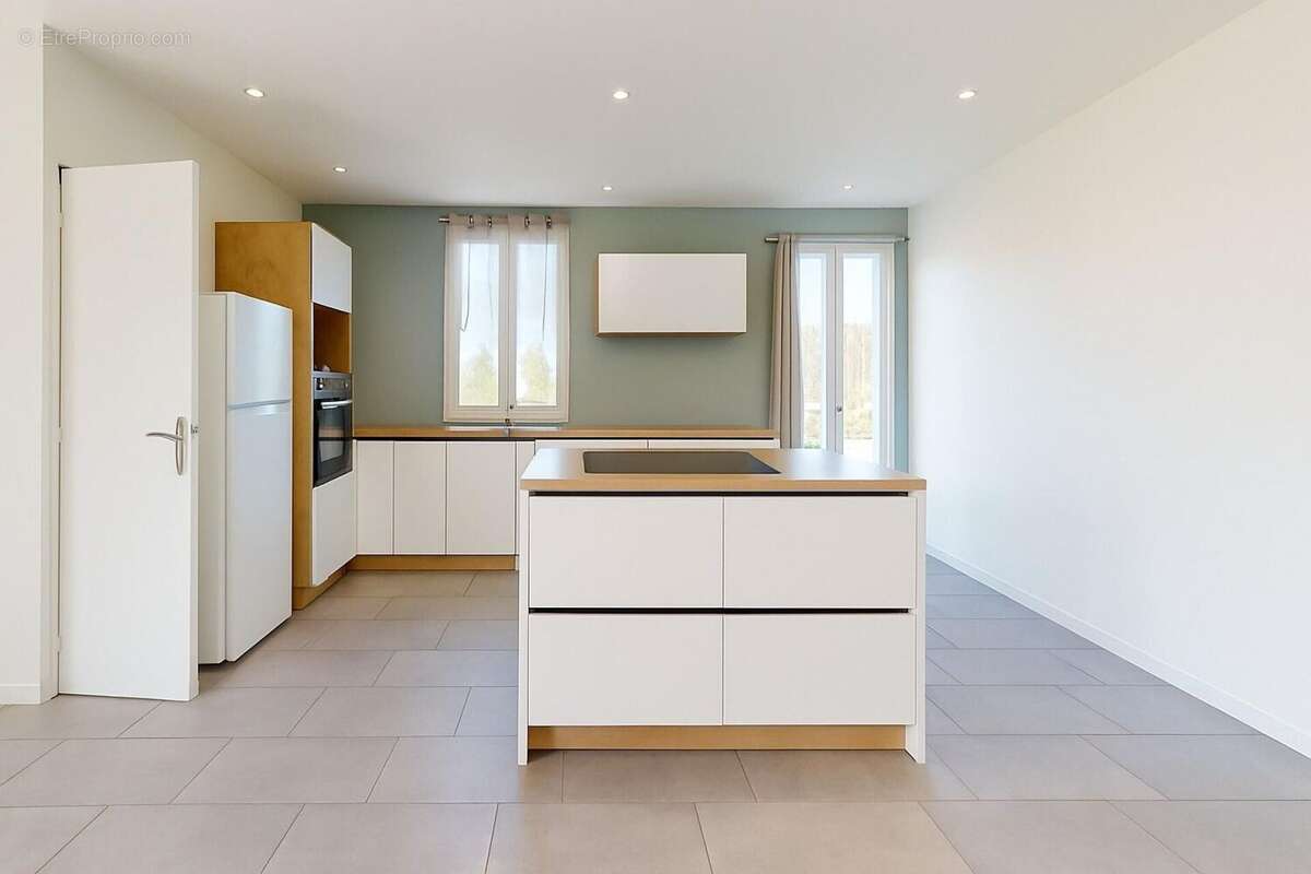 Photo 6 - Maison à LE MUY