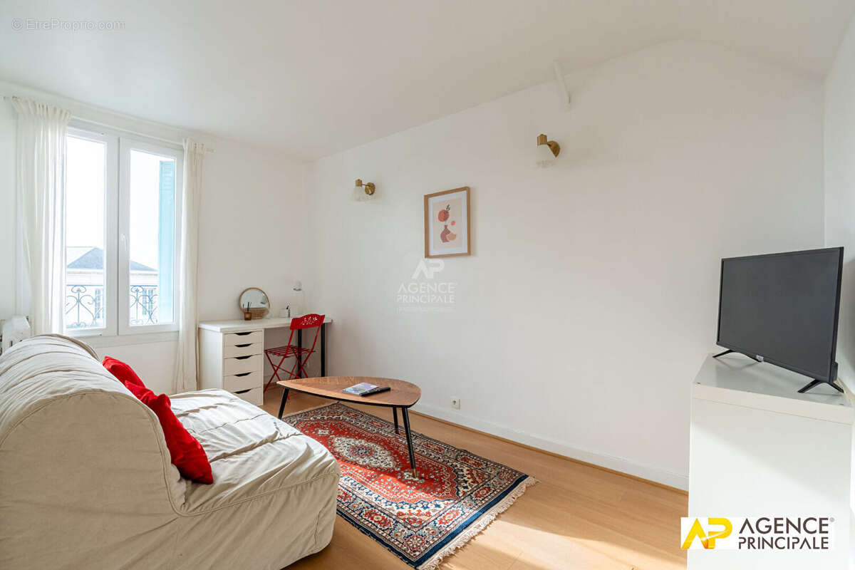 Appartement à MAISONS-LAFFITTE