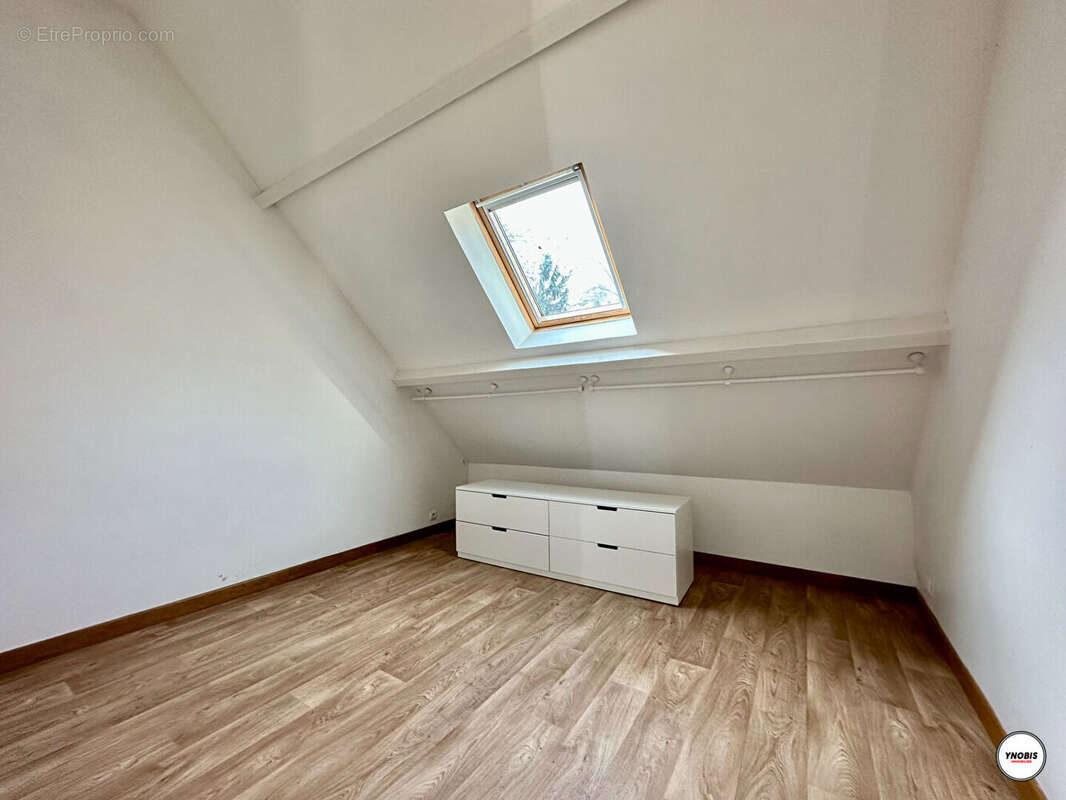 Maison à MAREIL-SUR-MAULDRE