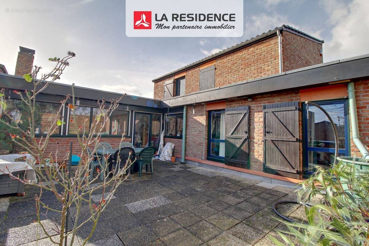Maison 112 m² à Cergy  - photo 1