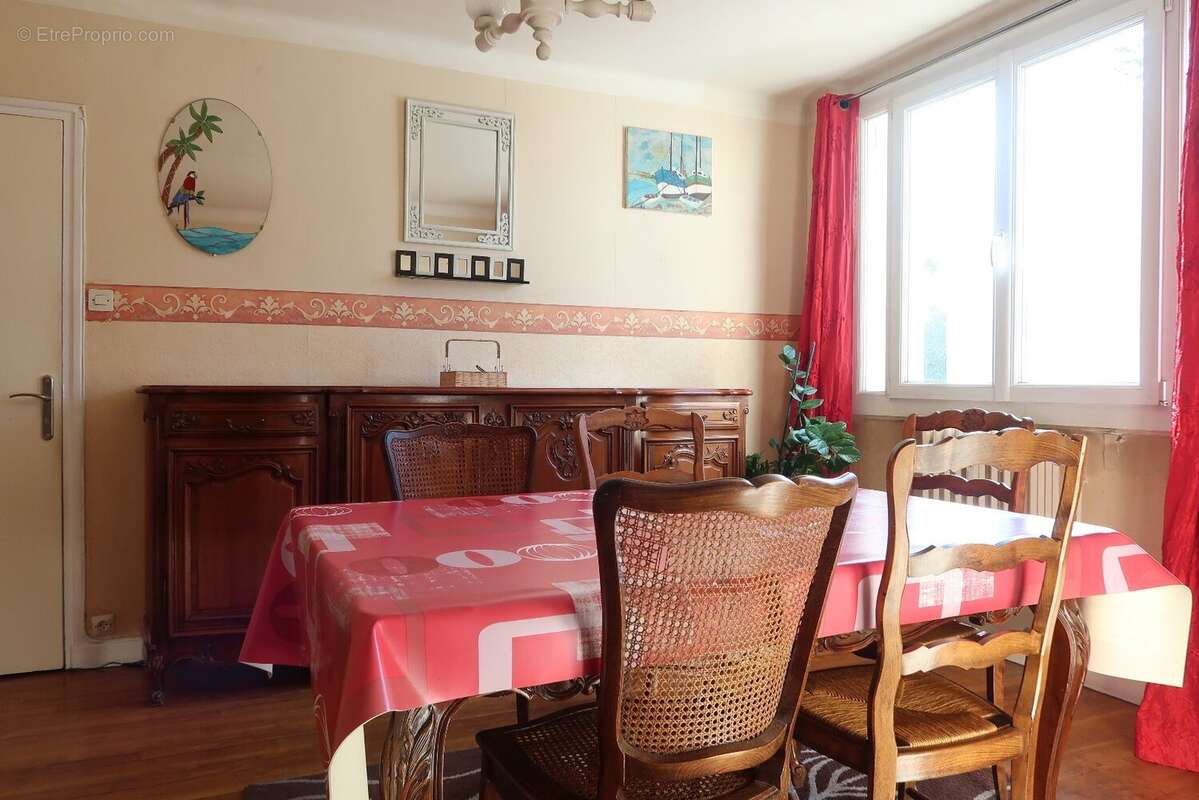 Appartement à SAINT-CHAMOND