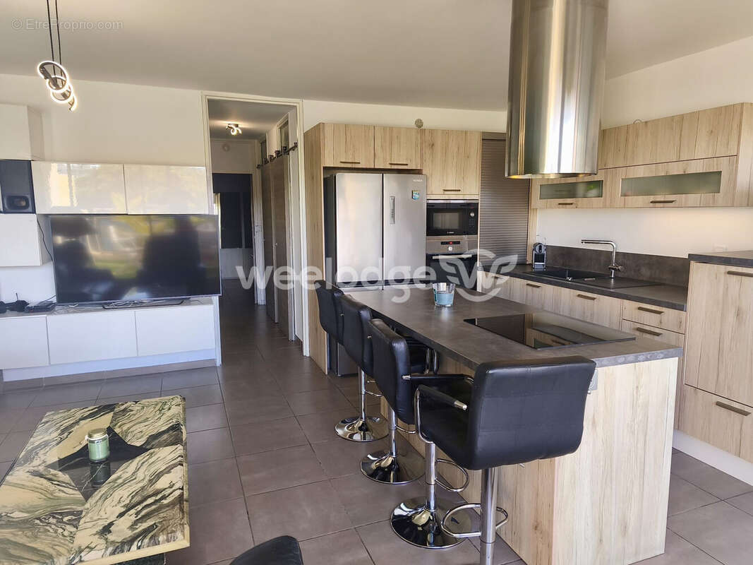 Appartement à MAUGUIO