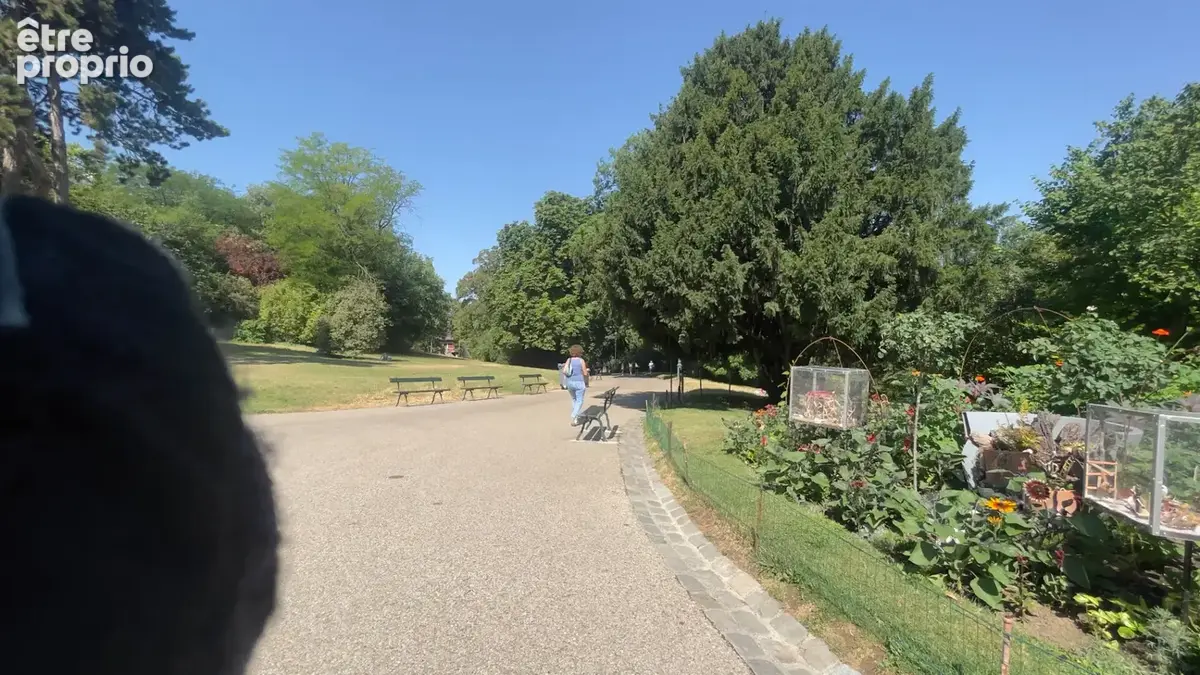 Buttes Chaumont, métro Botzaris, T2 de 36 m² avec ascenseur et cave - photo 12