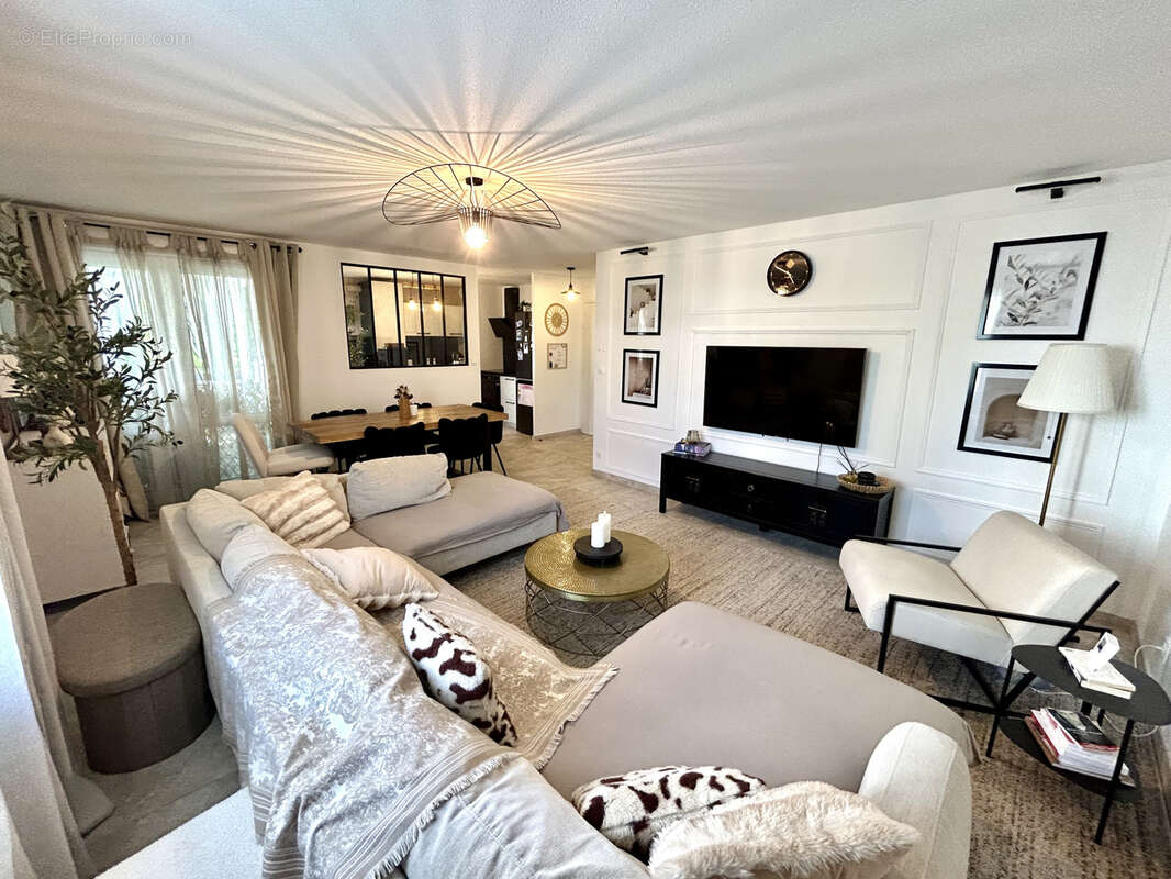 Appartement à VILLE-LA-GRAND
