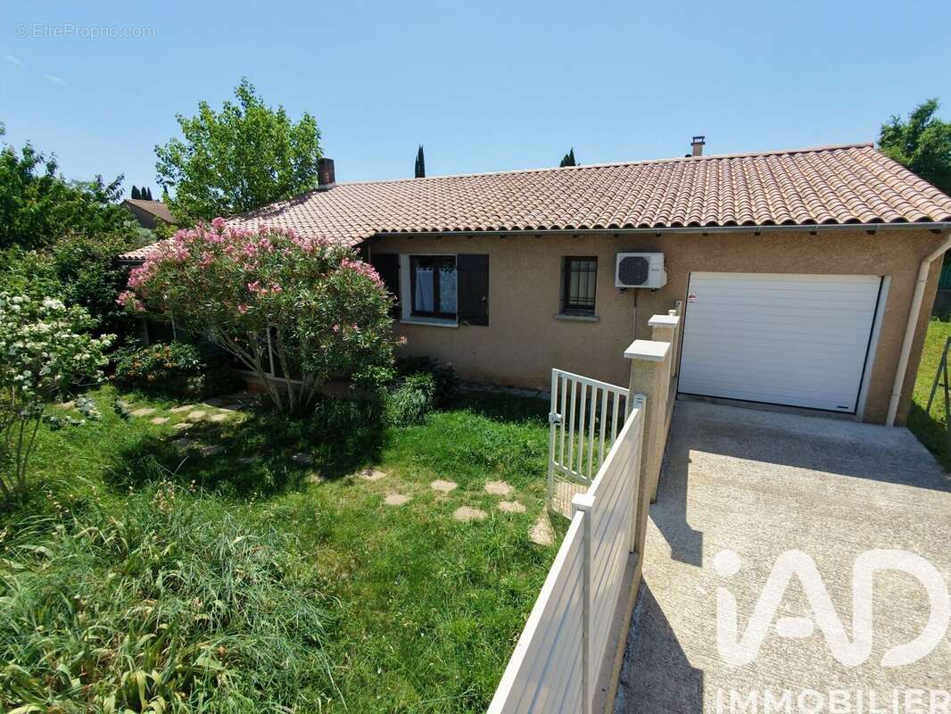 Photo 2 - Maison à ETOILE-SUR-RHONE