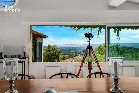Maison 385 m² à Grimaud  - photo 3
