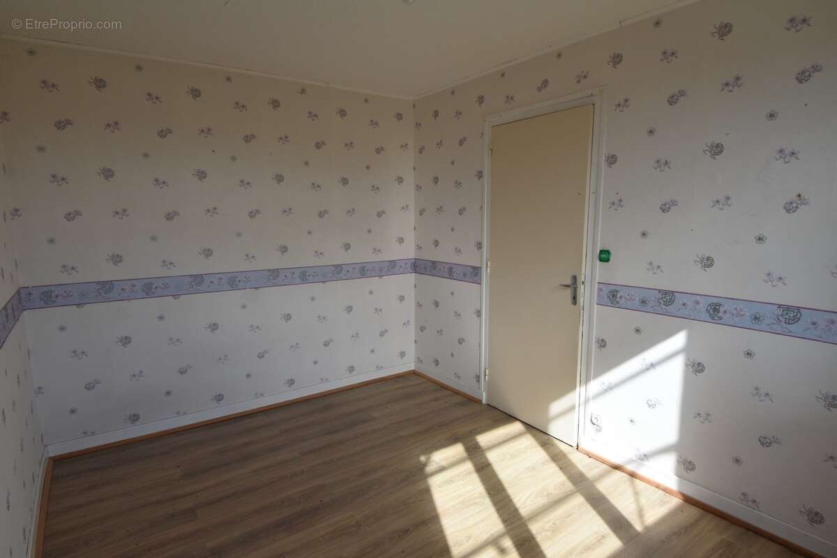 Appartement à vendre 4 pièces DIGOIN (71) - photo 9