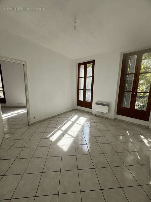 Photo 6 - Appartement à MARSEILLE-2E