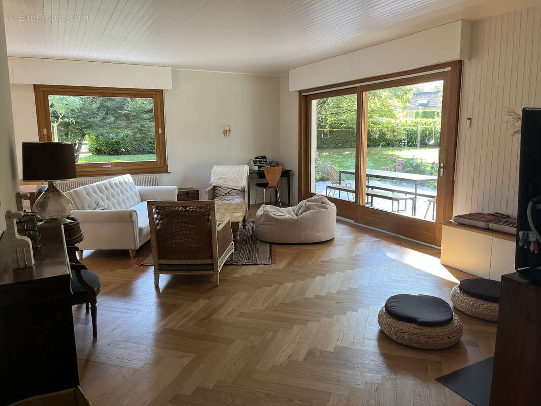 Maison à SCIEZ