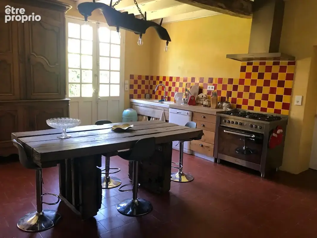 Maison du xviie à vendre à coudures - photo 3