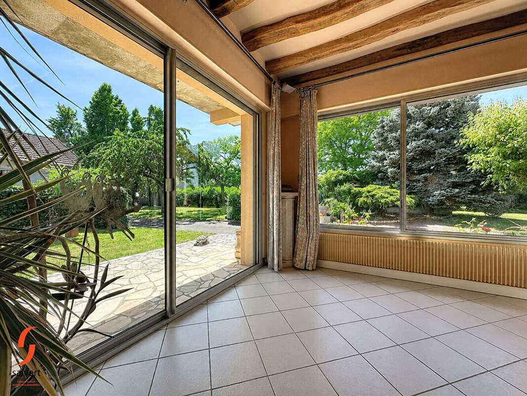 Maison à PREMILHAT