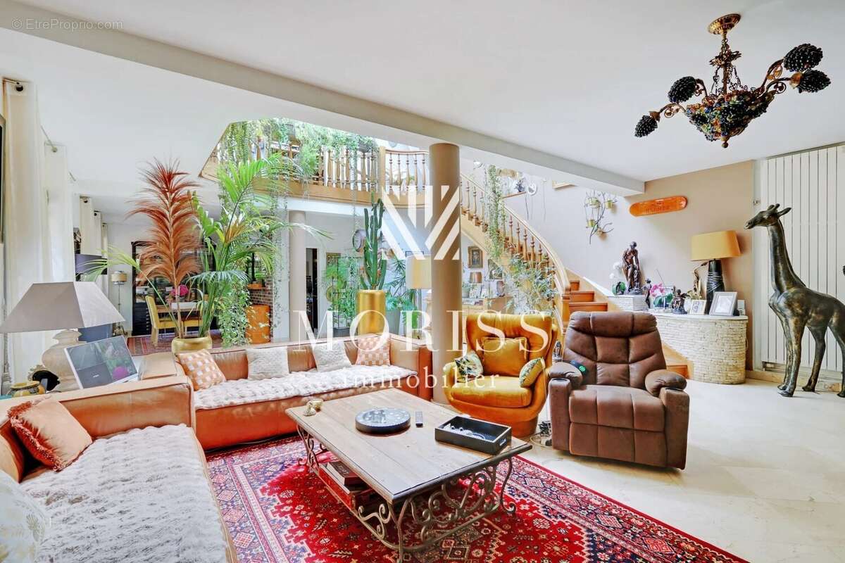 Maison à NEUILLY-PLAISANCE