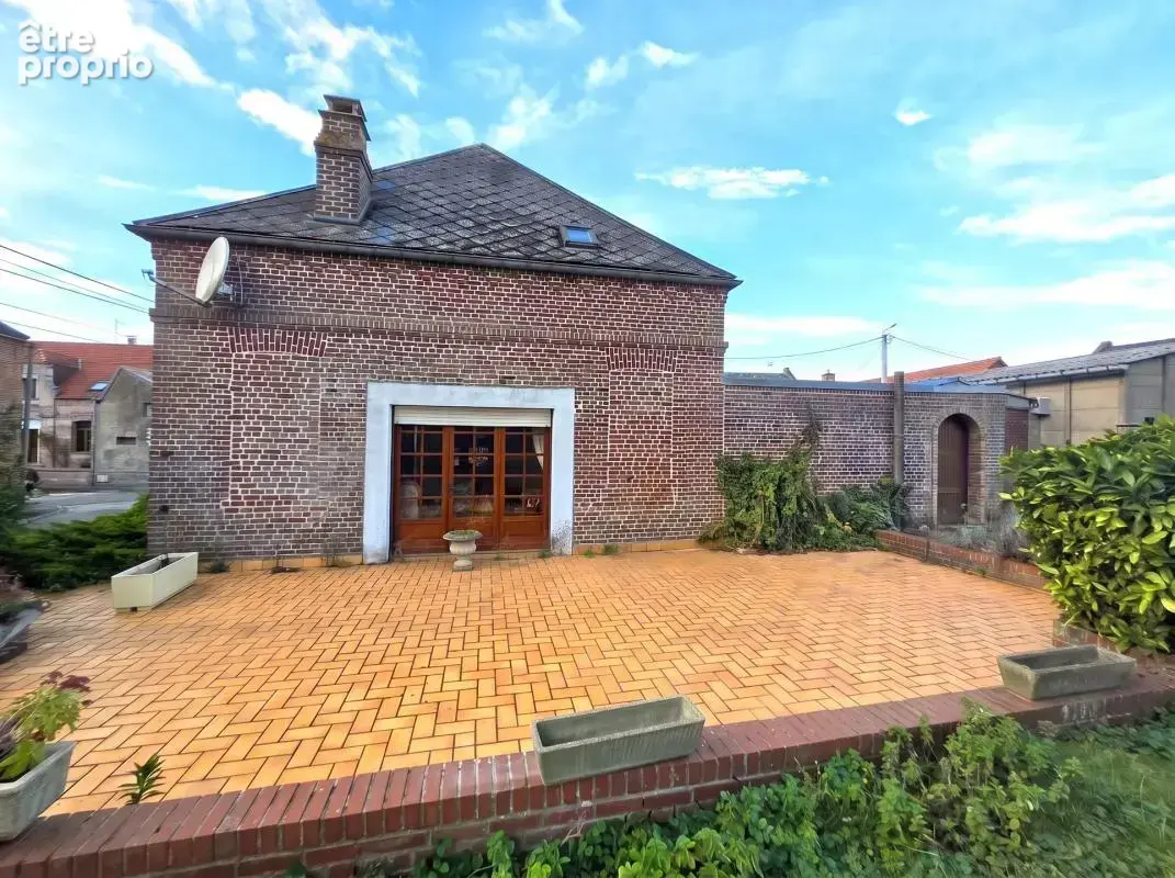 Maison individuelle avec atelier, dépendances et jardin clos - photo 18