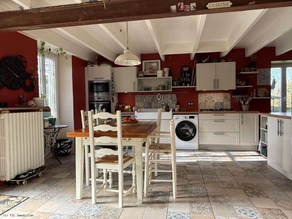 Maison à VILLEFAGNAN