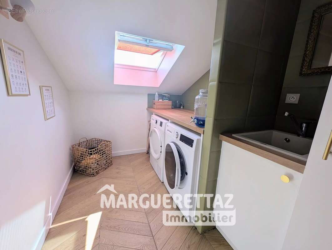 Maison récente T5 sur terrain plat et clôturé - photo 19