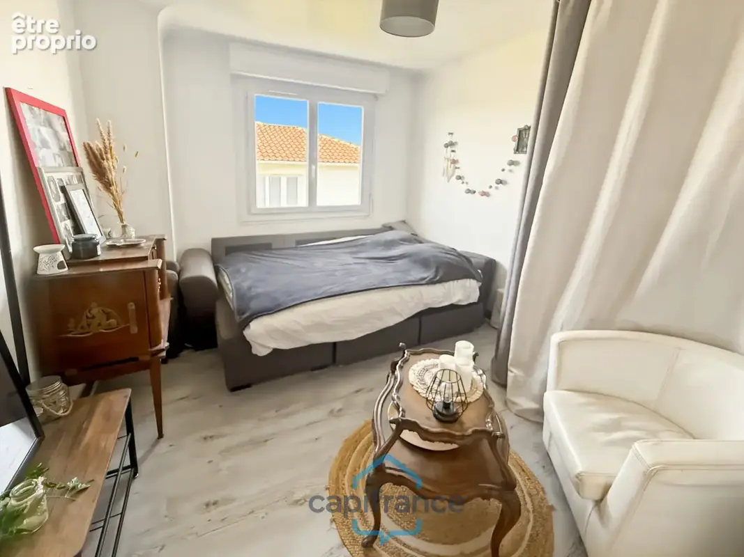 Dpt Gers (32), à vendre RISCLE très belle maison T8 de 220 m² habitables + grand garage et dépendances sur 875 m² de terrain, au - photo 33