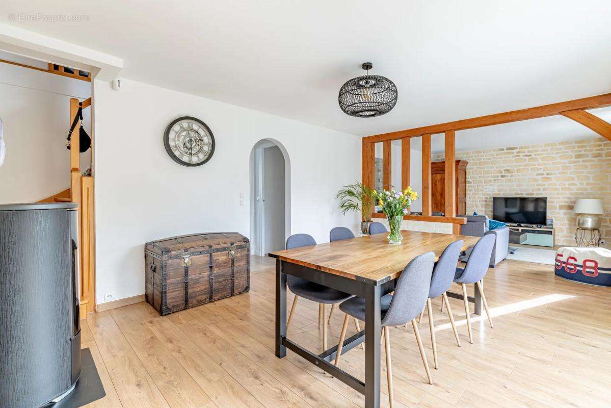 Maison à SOISY-SOUS-MONTMORENCY