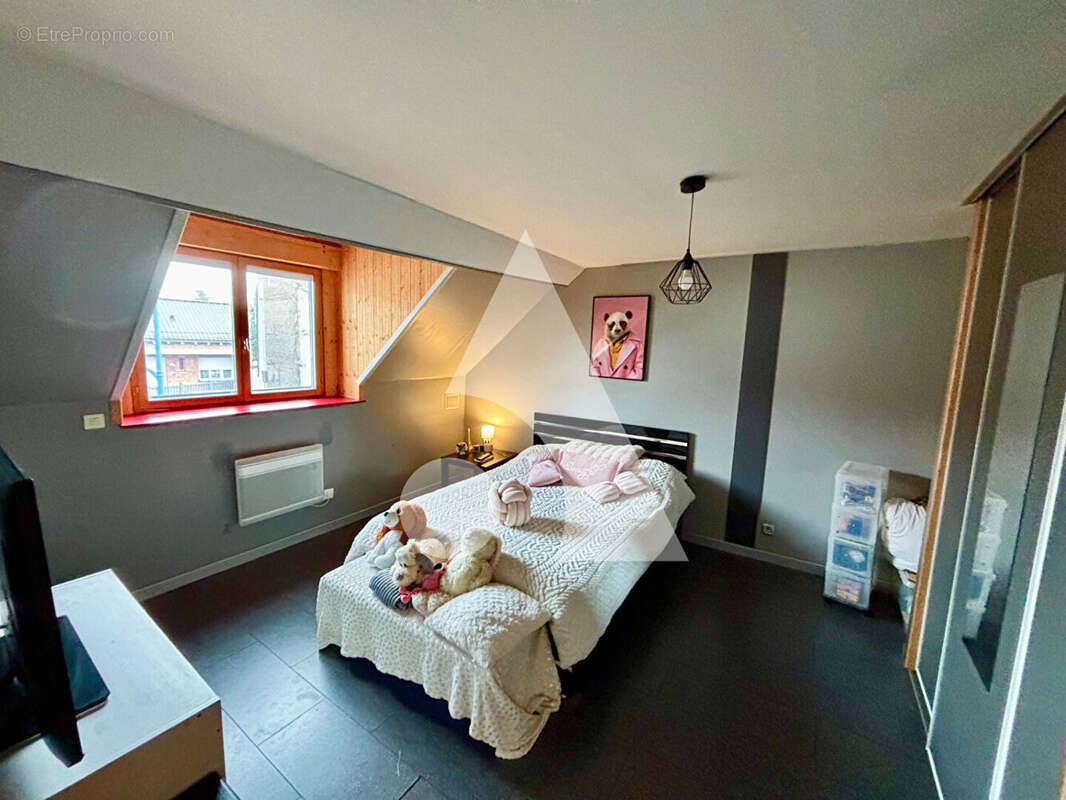 Maison à SIN-LE-NOBLE