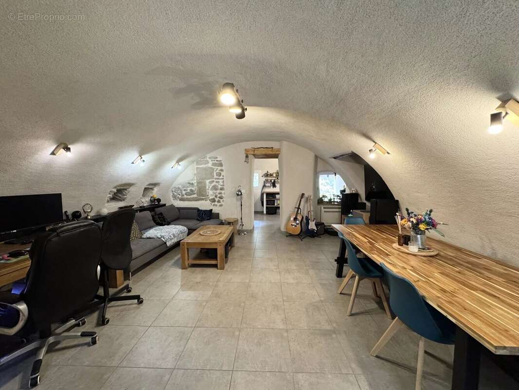 Appartement à LUCERAM