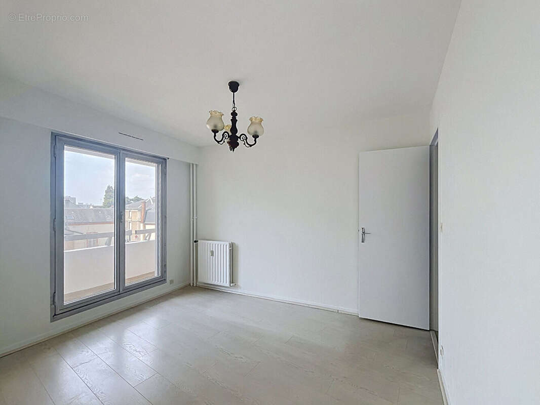Appartement Orléans DUNOIS 5 pièces 107 m² - photo 4