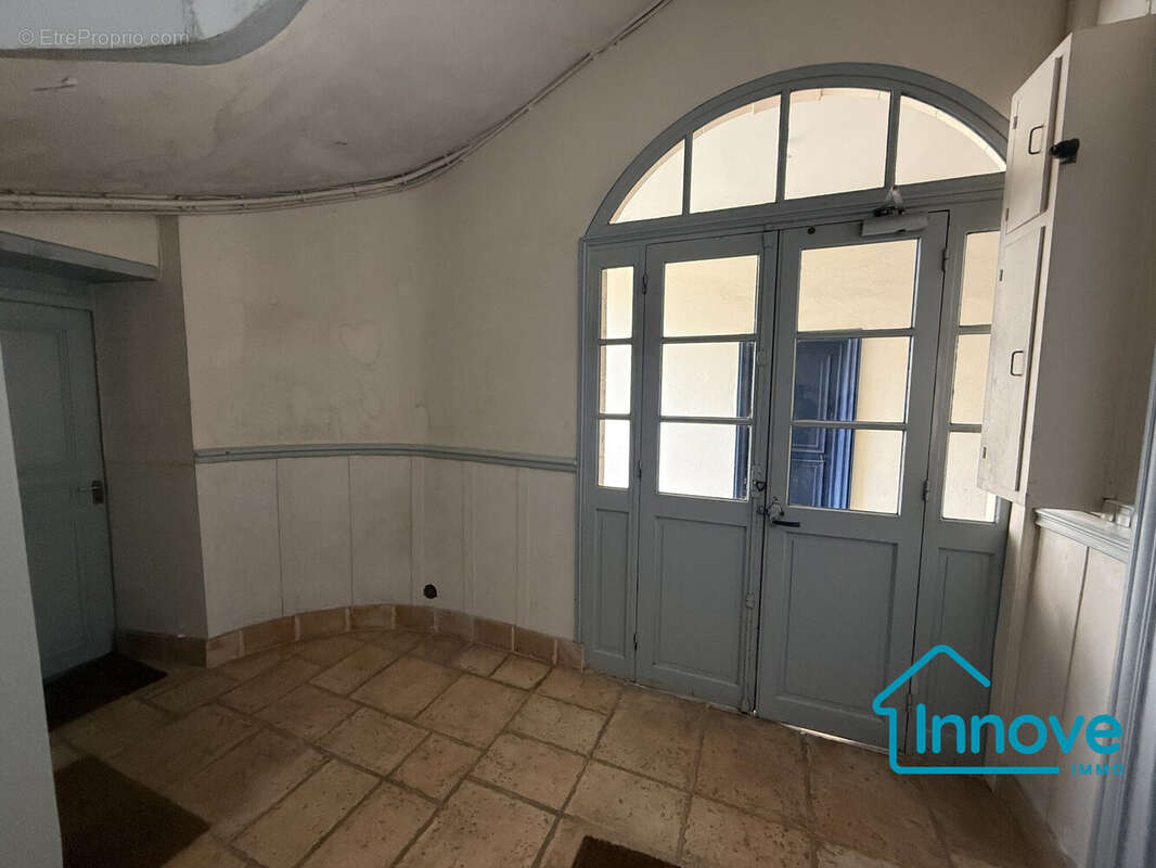 Appartement 23 m² à Versailles  - photo 9