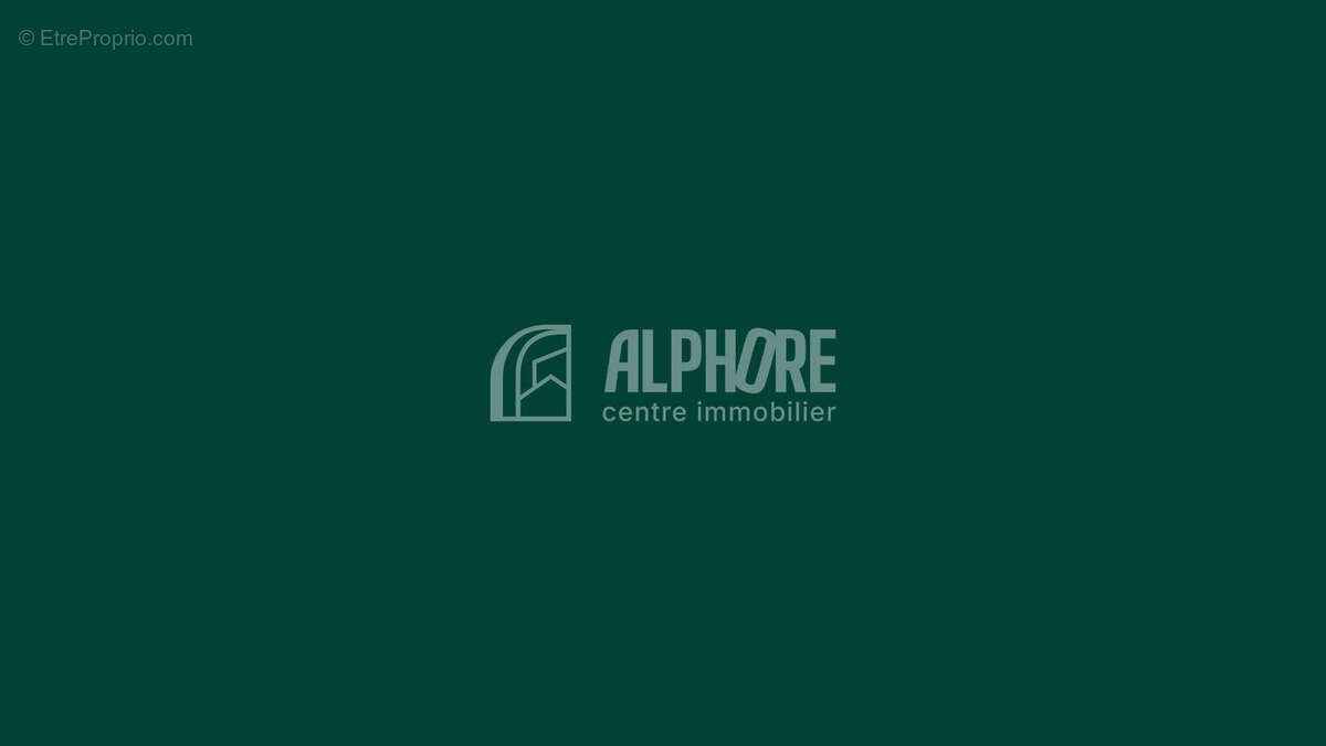 Exclusivité Alphore - Batz-sur-Mer - Maison 7 pièces ?-141 m² habitables - Terrain 375 m² - Sous-sol - Potentiel d'aménagement. - photo 9