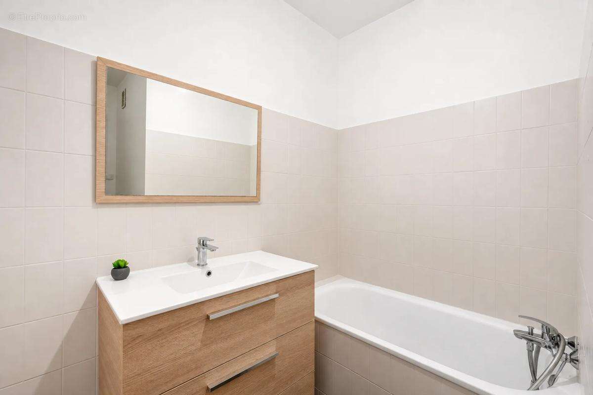 Appartement à BRON