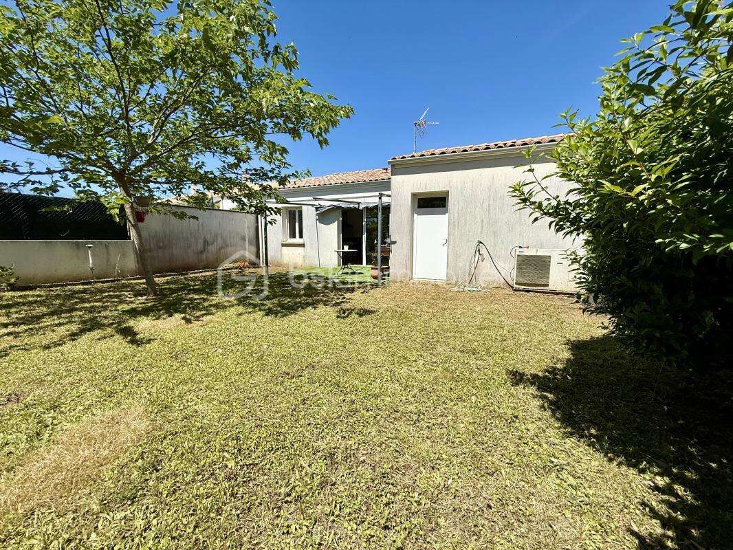 Maison à CORME-ROYAL