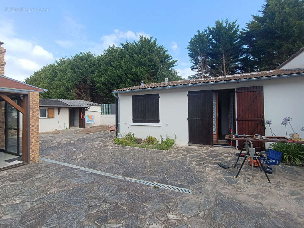 Maison à SAINT-MICHEL-CHEF-CHEF