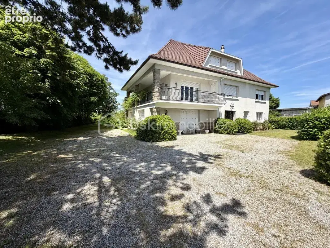 Maison familiale de caractère avec parc constructible de 2 378 m² – Panazol (87350) - photo 2
