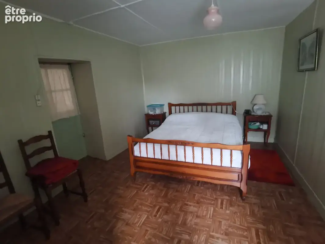 Maison de campagne plain pied avec granges et dépendances - photo 10