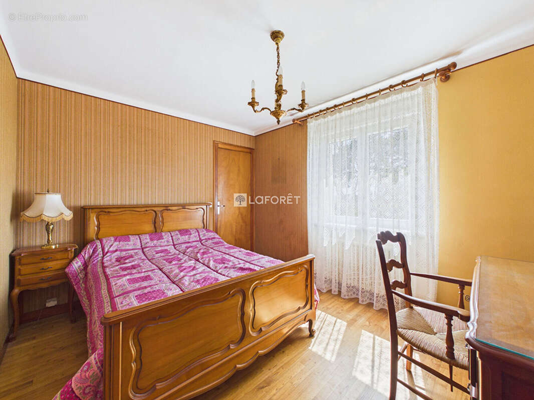 Maison TREFFIAGAT 6 Pièces 130.25 m² - photo 12
