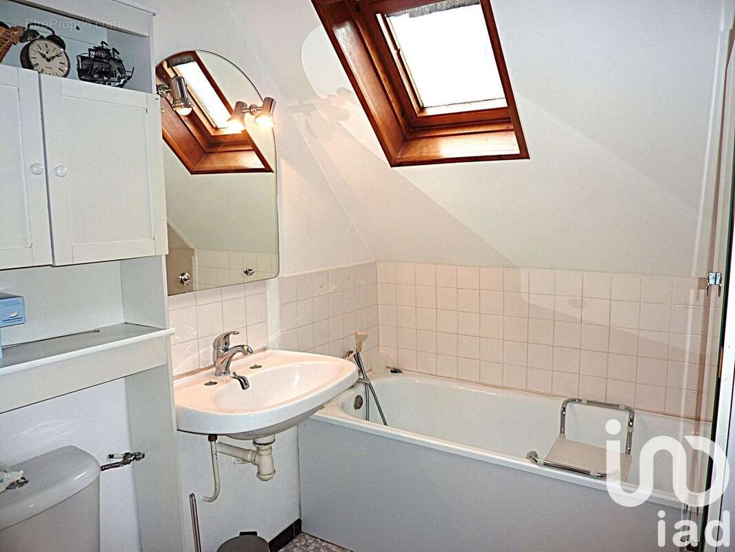 Photo 9 - Maison à MOGNEVILLE