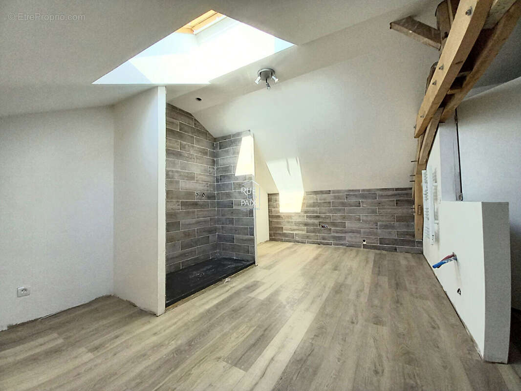 Maison à SAINT-JEAN-DE-SAUVES