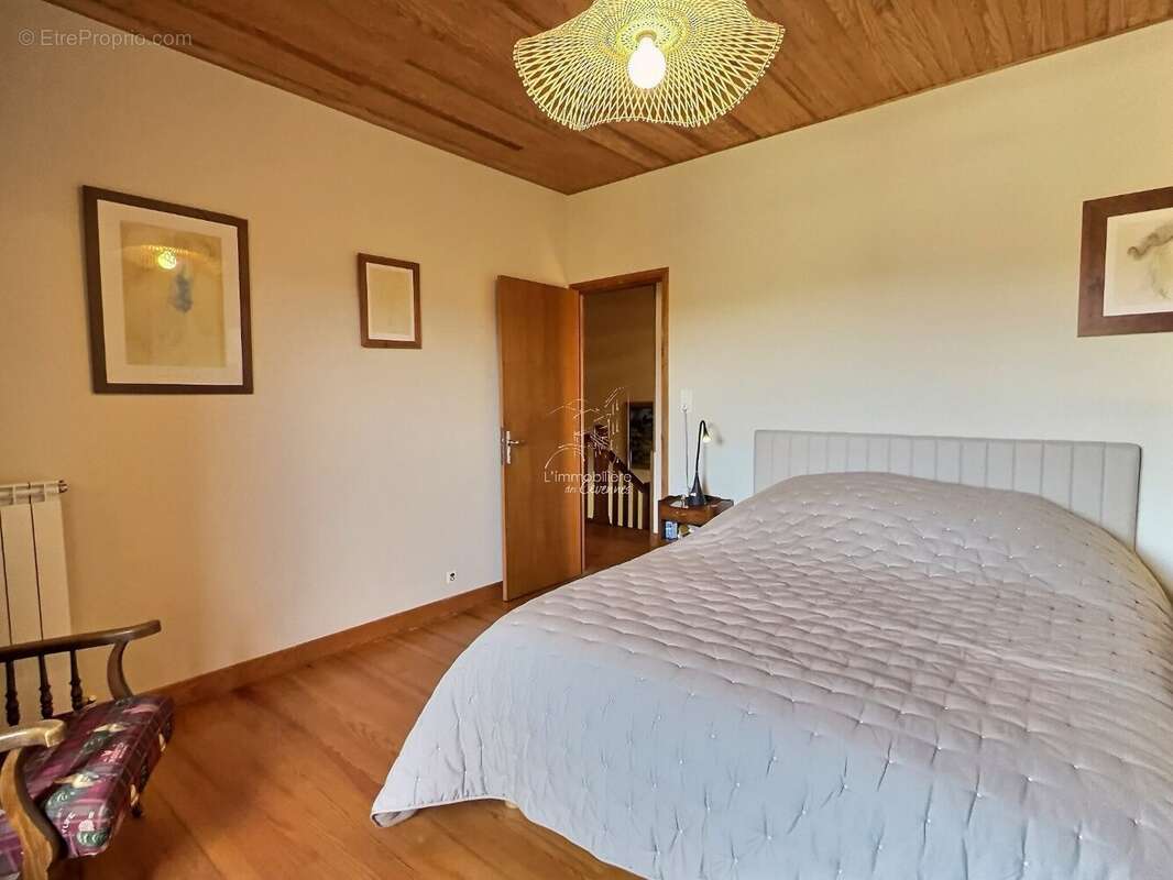 Maison à SAINT-SAUVEUR-CAMPRIEU