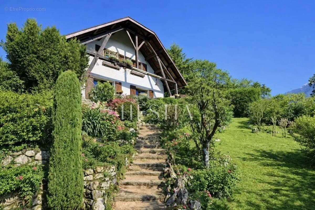 Maison à AIX-LES-BAINS