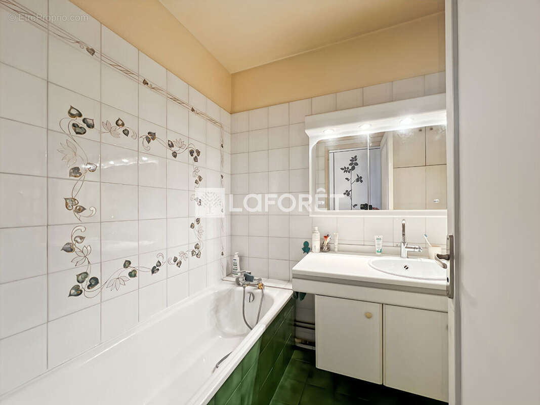 Appartement à MAISONS-ALFORT