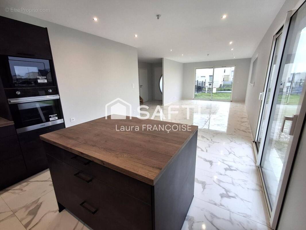 Photo 1 - Maison à BRETTEVILLE-SUR-LAIZE