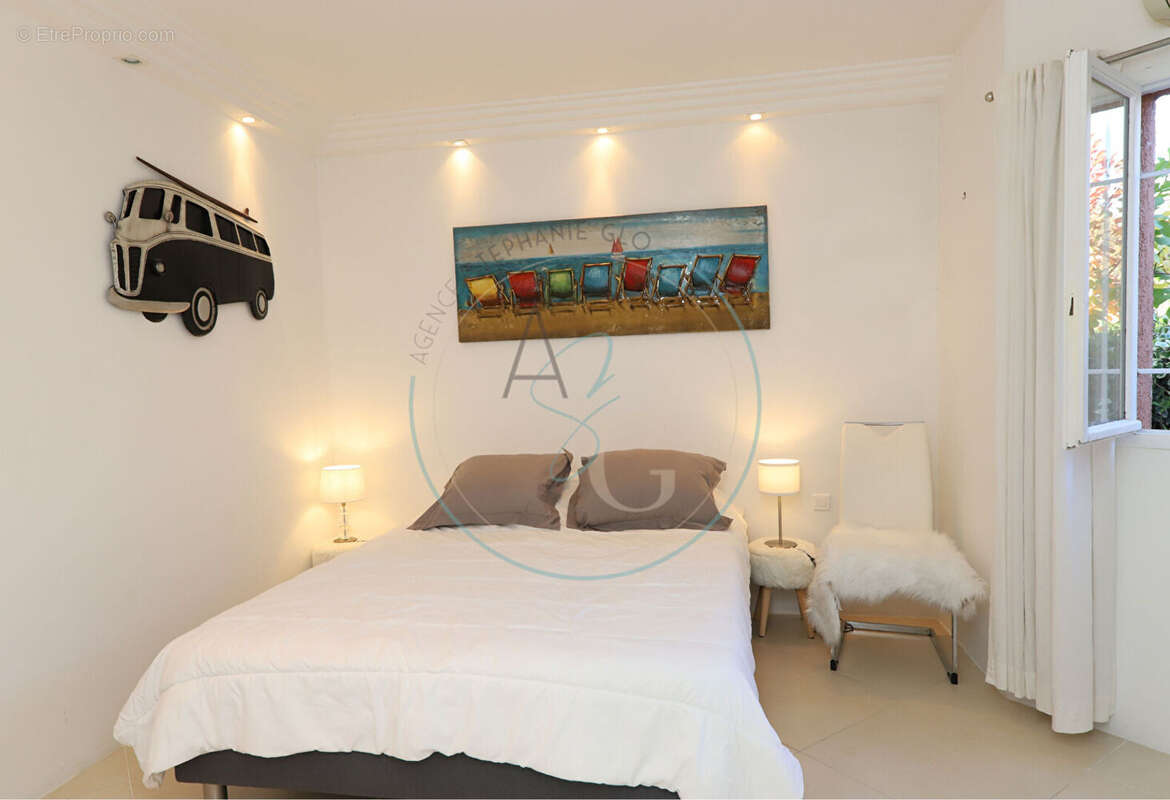 Appartement à COGOLIN