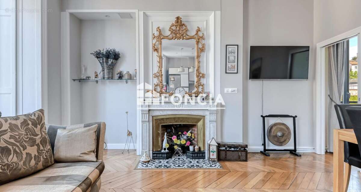 Appartement à LYON-1E