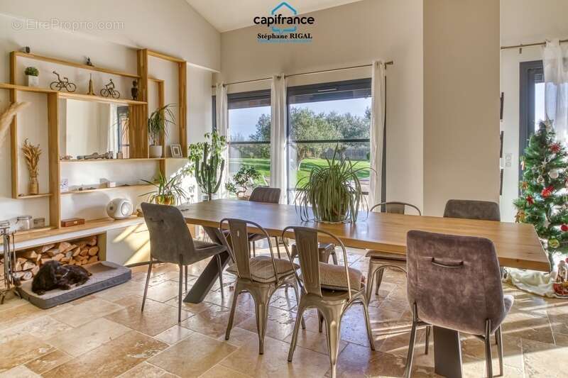 Propriete à vendre 7 pièces VILLENEUVE SUR LOT (47) de 229m2 habitables sur un terrain clos de 5965m2 - photo 7