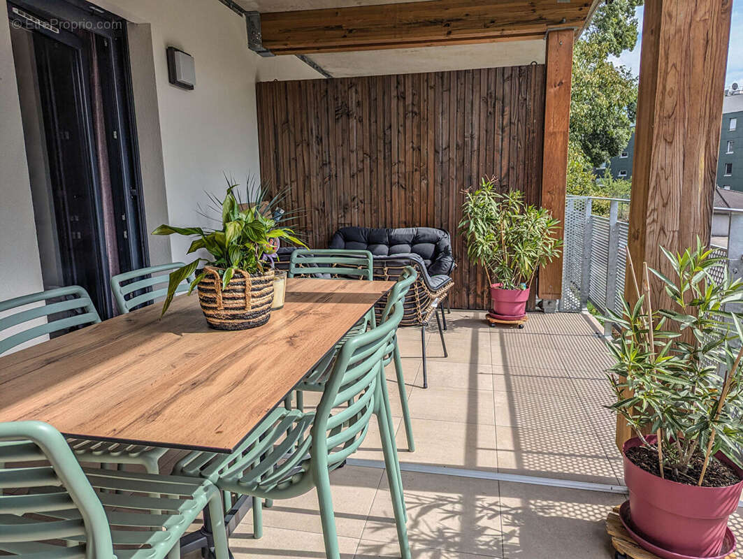 Appartement à BASSENS