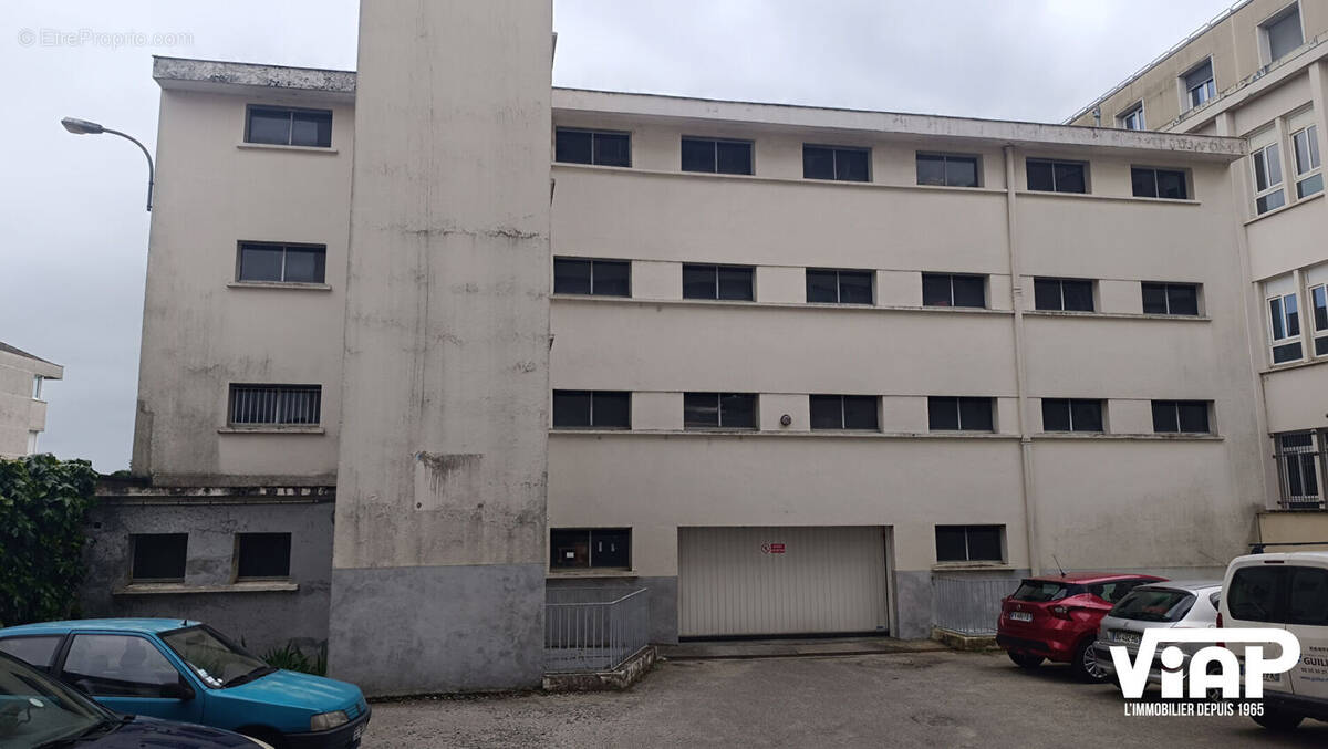 Parking à LIMOGES