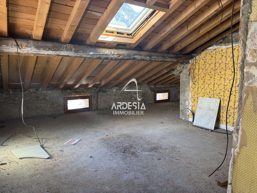 Appartement à AUSSOIS