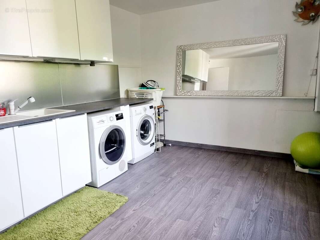 Maison à FEUCHEROLLES