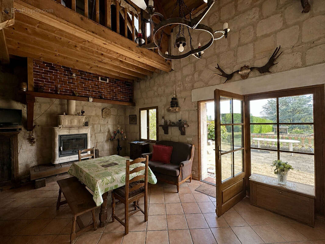 Maison Saint Paul Aux Bois 3 pièce(s) 70 m2 - photo 2