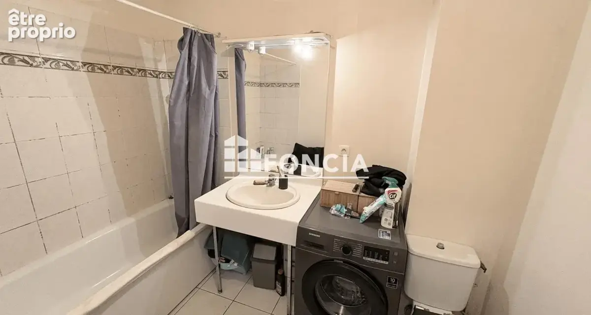 Beau studio de 34,45 m2 avec parking - AVON proche gare et commerces - photo 4
