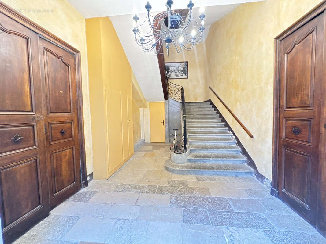 Appartement à VARCES-ALLIERES-ET-RISSET