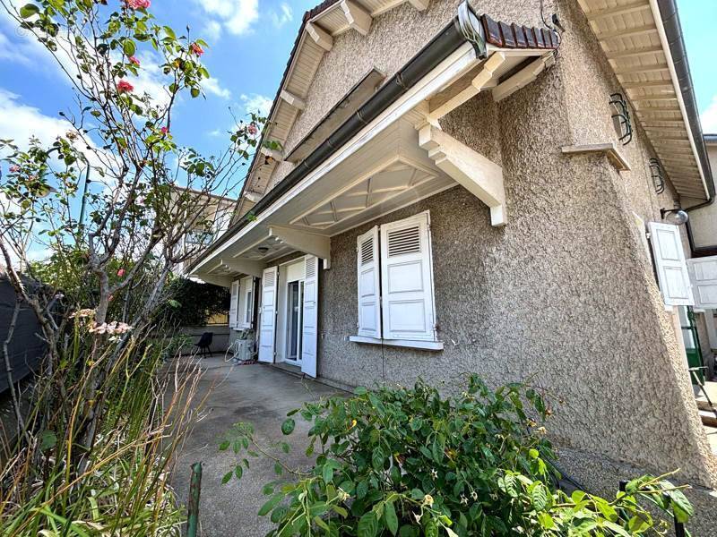 Maison à VAULX-MILIEU