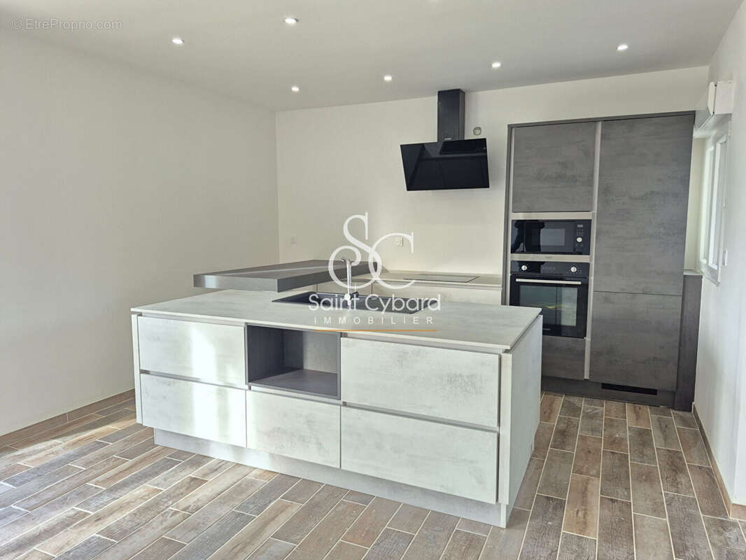 Maison à SAINT-MICHEL